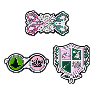 Épingles en émail sur le thème de la musique et de la danse fantastiques, film <span class=keywords><strong>d</strong></span>'aventure, chapeau de sorcière magique, couronne, ciseaux, broches, badges pour sacs, bijoux, cadeau pour ami - Product Image 1
