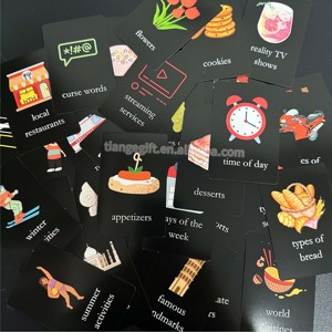 Jeu de cartes en plastique 200 personnalisé Cartes de jeu imprimées personnalisées pour la famille et les amis - Product Image 2