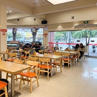 Ensemble table et chaises de salle à manger modernes en contreplaqué, vente en gros d'usine, mobilier de restauration commercial pour restaurants, cafés, bistrots, OEM ODM, taille personnalisée