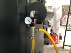 Venta directa de fábrica Maquinaria de procesamiento de vidrio Máquina de grabado vertical Máquina de chorro de arena de vidrio - Product Image 5