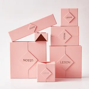 Custom Luxury Pink Flap Double Opening Door Paper Foldable Magnetic Closure Jewelry Packaging Box Gift Box