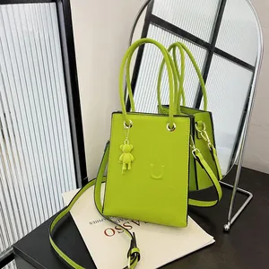 <span class=keywords><strong>Bolso</strong></span> Tote de Gran Capacidad con Letras en Relieve, Moderno y Elegante, de Alta Calidad, Marca TOUSES, para Llevar al Hombro o Cruzado - Product Image 3