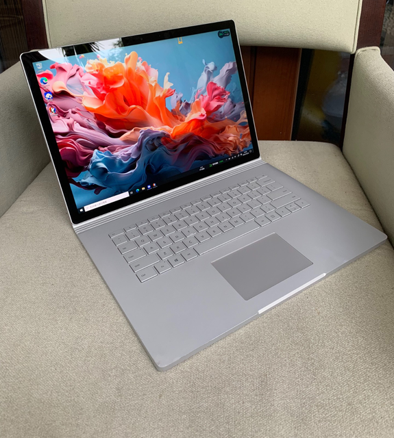 2nd Hand Office Laptop for Micro Soft Surface Book2 I7 8th Gen 16GB+512GB SSD 15.6" Touch Screen Windows 10