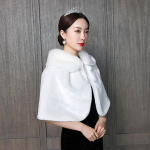 Luxuriöser Damen-Winterpelzumhang Hochzeitscape Braut Warmer Kunstpelz-Schal - Product Image 5