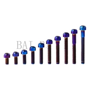 Tornillo de Cabeza Hexagonal de Titanio con Certificación ISO/JIS, Tono Dorado, Rosca Fina M5, Fabricante Personalizado, Tornillo Métrico para Ensamblaje Industrial - Product Image 4