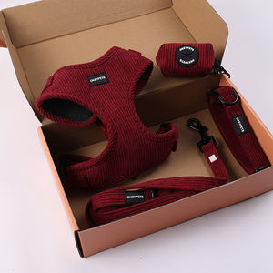 ชุดสายจูงและปลอกคอสุนัขแบบไม่รัดคอ ผ้ากำมะหยี่ ปรับได้ นุ่มสบาย สำหรับสุนัขขนาดเล็กและขนาดกลาง ขายส่ง รับทำโลโก้ตามสั่ง - Product Image 1