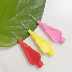 <span class=keywords><strong>Oem</strong></span> מותאם אישית לוגו 50pcs ידידותי לסביבה מברשות שיניים טיפול אוראלי שיניים flosser ortho i-עיצוב שטח בין שיניים - Product Image 2