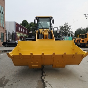 Chargeuse sur pneus d'occasion de marque chinoise SHANTUI L66-C3 de 19,5 tonnes vendue à bas prix et autres modèles vendus - Product Image 3