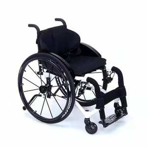 Silla <span class=keywords><strong>de</strong></span> <span class=keywords><strong>ruedas</strong></span> manual <span class=keywords><strong>de</strong></span> aluminio Silla <span class=keywords><strong>de</strong></span> <span class=keywords><strong>ruedas</strong></span> ergonómica Portátil Plegable Viaje Ligero Tipo manual Silla <span class=keywords><strong>de</strong></span> <span class=keywords><strong>ruedas</strong></span> - Product Image 4