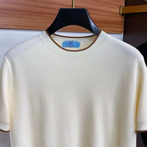 Dropshipping เสื้อยืดแขนสั้นแบบถักเข้ารูปสำหรับผู้ชายเสื้อยืดคอกลมตัดขอบผ้าไอซ์ซิลค์เสื้อลำลองสีพื้น - Product Image 2