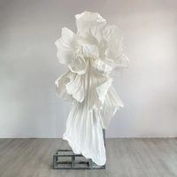 Grandes fleurs géantes artificielles en papier plissé faites à la main pour toile de fond de mariage, pivoines et marguerites pour décoration visuelle de scène
