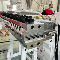 Machine de production de planches de sol en vinyle SPC Dingkun, ligne d'extrusion de revêtements de sol PVC LVT à double vis, haute vitesse, automatique
