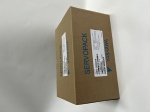 Servoaccionamiento Yaskawa Servopack SGDV-5R5A01A - Product Image 1