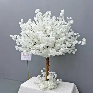 Individuelle Größe Sakura simulierte Pflanzen Tisch klein groß künstlicher weißer Kirschblütenbaum für Hochzeitsdekoration