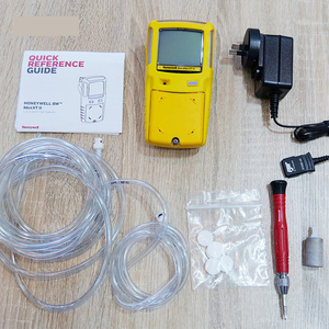 เครื่องตรวจจับการรั่วไหลของก๊าซหลายชนิด BW Pump Yellow Technologies Gas Alert XT-00HM-Y-NA สำหรับอุตสาหกรรมและห้องปฏิบัติการ ตรวจจับก๊าซไวไฟ H2S CO - Product Image 3
