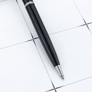 Bolígrafo Promocional de Metal Negro de 1.0 mm con Logotipo Personalizado, Mecanismo de Giro, para Negocios, Hoteles y Regalos - Product Image 3