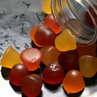 Compléments alimentaires multivitaminés prénatals à base de gommes de fer pour la santé du cerveau, des performances athlétiques améliorées, des vitamines énergisantes