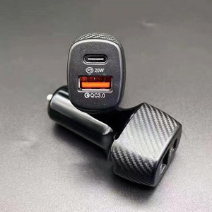 Nuevo Cargador de Coche de Fibra de Carbono 3.1A Tipo C+PD para iPhone 14 13 12 Xiaomi Huawei Samsung S21 <span class=keywords><strong>S22</strong></span> <span class=keywords><strong>Carga</strong></span> Rápida - Product Image 5