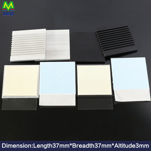Ultradunne 37*37*<span class=keywords><strong>3</strong></span> aluminium koellichaam met gebroken profiel warmtegeleidend rubberen radiator voor moederbordchip-voedingsmodule - Product Image 4