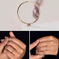 Anillo de Compromiso con Diamante Cultivado en Laboratorio, Corte Redondo, Solitario Pequeño con Banda Pavé, Oro Sólido de 10K/14K/18K, Certificado IGI, CVD/HPHT, Personalizado