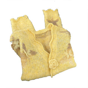 Suéter Cárdigan de Jacquard con Mariposas Tridimensionales en Color Amarillo Estilo Delicado para Mujer, Otoño Invierno, Hermoso Top de Punto con Flores Hecho a Mano - Product Image 4