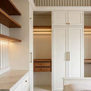 Armoire à portes en verre BALOM, style italien, luxe léger, dressing, système de rangement en bois massif avec poignée, mobilier de chambre à coucher moderne - Product Image 6