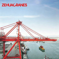 Grue à portique polyvalente pour quai |   Conçu pour une utilisation en terminal 24h/24 et 7j/7, testé contre la fatigue (4 millions de cycles), protection de qualité marine.