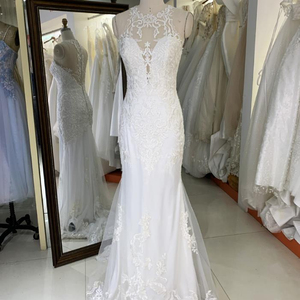 Abito <span class=keywords><strong>da</strong></span> sposa a sirena in tulle <span class=keywords><strong>bianco</strong></span> ricamato con scollo all'americana e strascico lungo, lussuoso abito <span class=keywords><strong>da</strong></span> ballo per la sposa - Product Image 1