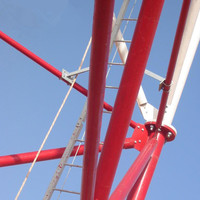 Tour de communication en treillis d'antenne radio à micro-ondes tubulaire à 3 pattes à prix compétitif