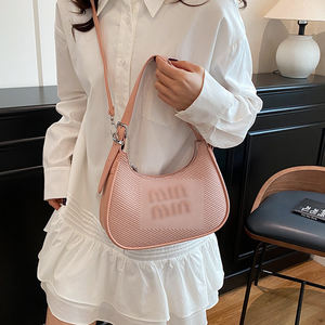 Women's Handbag Korean Style Fashionable Versatile Shoulder <b>Bag</b> High-Quality Textured Women Underarm <b>Crossbody</b> <b>Bag</b> - Product Image 2