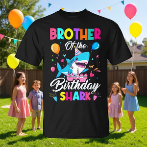 Camiseta Brother Of The Birthday Shark para fiestas familiares y grupos - Product Image 3