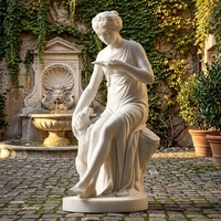 Sculpture de bergère et d'agneau en marbre blanc massif sur mesure - Art néoclassique bucolique fait main, résistant aux intempéries pour jardin et salon