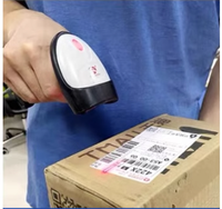 2025 autocollants d'étiquette vierge thermique avec logo personnalisé rouleau de vinyle rond chaud finition de surface stratifiée adhésive étanche pour les promotions