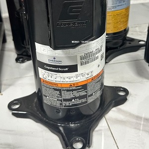 คอมเพรสเซอร์แบบสโครล Copeland รุ่น ZW52KS-PFS-522 5 แรงม้า สำหรับอุปกรณ์ทำความเย็นแบบฮีทปั๊ม - Product Image 2
