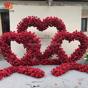 Arco de Flores de Seda Artificial en Forma de Corazón Rojo para Bodas, Escenarios, Jardines o Ceremonias de Propuesta, Día de San Valentín - Product Image 2