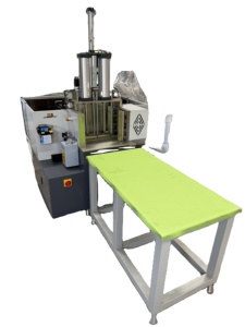Equipo de Roscado de Extremos de Perfiles de Aluminio CNC Aura 2026 de Alta Calidad para Puertas y Ventanas, para Procesamiento de Perfiles - Product Image 2