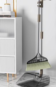 Faltbares Handstaubsauger-Set aus Nachhaltigem Kunststoff mit Weichen Borsten für Haushaltsbodenreinigung und Wischmopp-Einsatz - Product Image 3