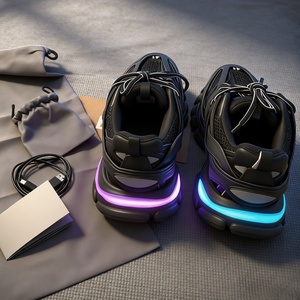 Chaussures de course LED de haute qualité, style mode 3.0, design original, légères et amorties pour la marche et la course - Product Image 2