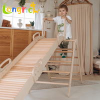 Toboggan en bois éducatif Montessori moderne et sûr avec formes géométriques, convertible pour une utilisation multi-pièces et en extérieur