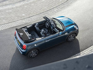 Auto Pequeño <span class=keywords><strong>MINI</strong></span> <span class=keywords><strong>CABRIO</strong></span> <span class=keywords><strong>2023</strong></span> 1.5T <span class=keywords><strong>COOPER</strong></span> Artist Autos Nuevos - Product Image 3