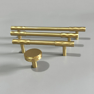 유럽 스타일 현대 미니멀리스트 주방 캐비닛 긴 손잡이 서랍 손잡이 빛 럭셔리 다이아몬드 모양의 양각 침실 드레서 - Product Image 4