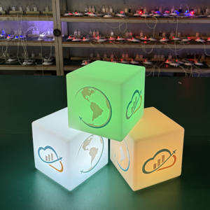 Boîte à lumière avec logo <span class=keywords><strong>de</strong></span> marque, cube LED personnalisé, tabouret, table, mobilier, cadre sans cadre, signalisation d'affichage d'entreprise, événement professionnel, conférence - Product Image 2