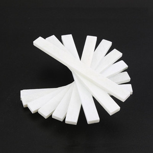 <span class=keywords><strong>Crayon</strong></span> de <span class=keywords><strong>craie</strong></span> blanc personnalisé pour l'écriture d'étiquettes de plantes sur <span class=keywords><strong>ardoise</strong></span> de jardin - Product Image 2