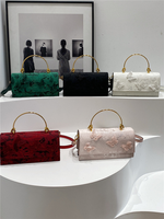 Nouveau sac à bandoulière de luxe en dentelle brodée pour femmes, design papillon, mini sac carré à grande capacité