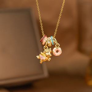Collier élégant en <span class=keywords><strong>bois</strong></span> émaillé et acier inoxydable avec placage or 18 carats, conçu spécifiquement pour les femmes et les enfants - Product Image 4