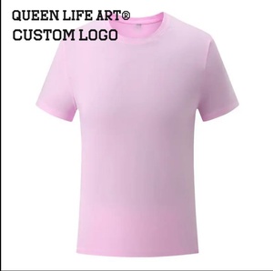 Tratti di verde. T-Shirt Retro Personalizzata da Uomo, Asciugatura Rapida, Scollo a V, Vestibilità Oversize, 100% Cotone Lavorato a Maglia per Calcio, Basket e Golf - Product Image 2