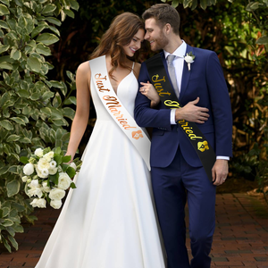 Kit Fascia in Raso 'Just Married' per Sposi, Set da 2 Pezzi con Stampa in Lamina Dorata, Accessori per Addio al Nubilato e Addio al Celibato, Staccabile - Product Image 4