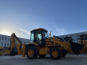 รถแบคโฮล JCB 3CX ใหม่เอี่ยม ระบบไฮดรอลิกที่เสถียร ความเร็วในการเคลื่อนที่ที่รวดเร็ว อุปกรณ์ที่เหมาะอย่างยิ่งสำหรับการก่อสร้างถนนและการขุดดิน - Product Image 1