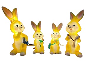 Sculpture de lapin lumineuse personnalisée en résine de fibre de verre, durable et résistante aux intempéries, pour parcs à thème, tourisme nocturne, centres commerciaux - Product Image 1