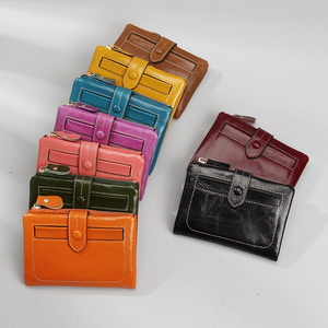 Genuine Oil Waxed Leather Women's <b>Wallet</b>, Vintage Multi-Function Large Capacity, OEM/ODM Custom Factory, Multi-Slot Purse - Product Image 2